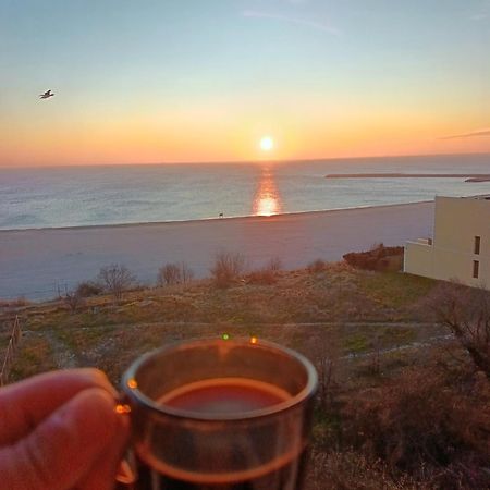 Sunrise Beachfront Relax Residence Констанца Екстериор снимка
